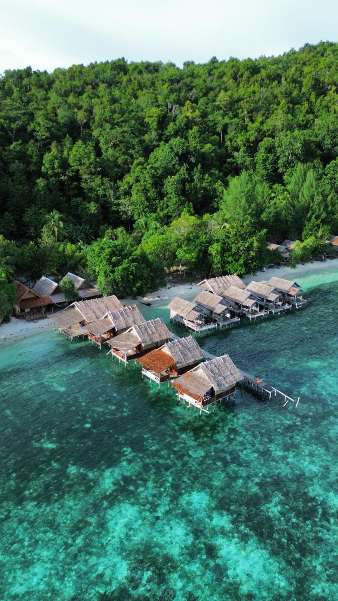Gibran Guest House Kri Exterior foto